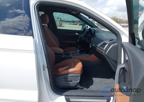 2021 Audi Q5 Premium Plus 45 Tfsi Quattro S Tronic z USA, uszkodzony, nr VIN WA1BAAFY7M2073427